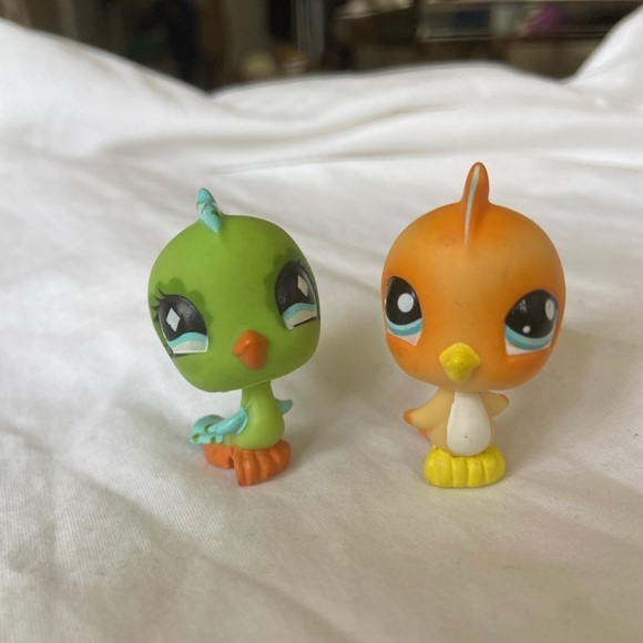 LITTLEST PETSHOP #976 BIRD PINSON and LPS #472 Parakeet with bird nest - Picture 13 of 14